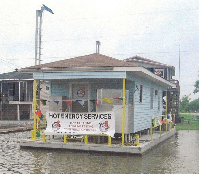 20' X 50' Crew Quarters Barge